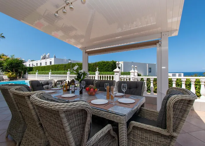 Stunning 6 Bedroom Private Heated Pool Villa