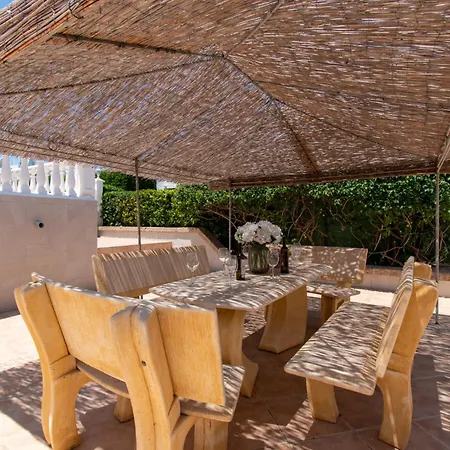 Βίλα Stunning 6 Bedroom Private Heated Pool *