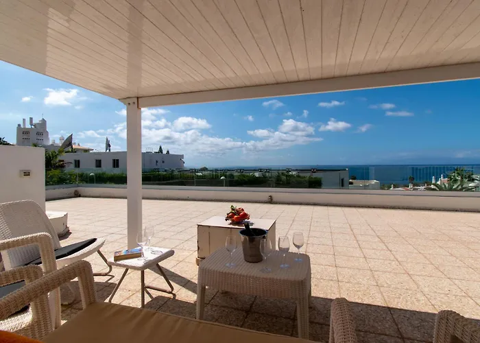 Willa Stunning 6 Bedroom Private Heated Pool Costa Adeje (Tenerife)