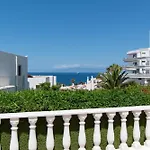 Stunning 6 Bedroom Private Heated Pool Willa